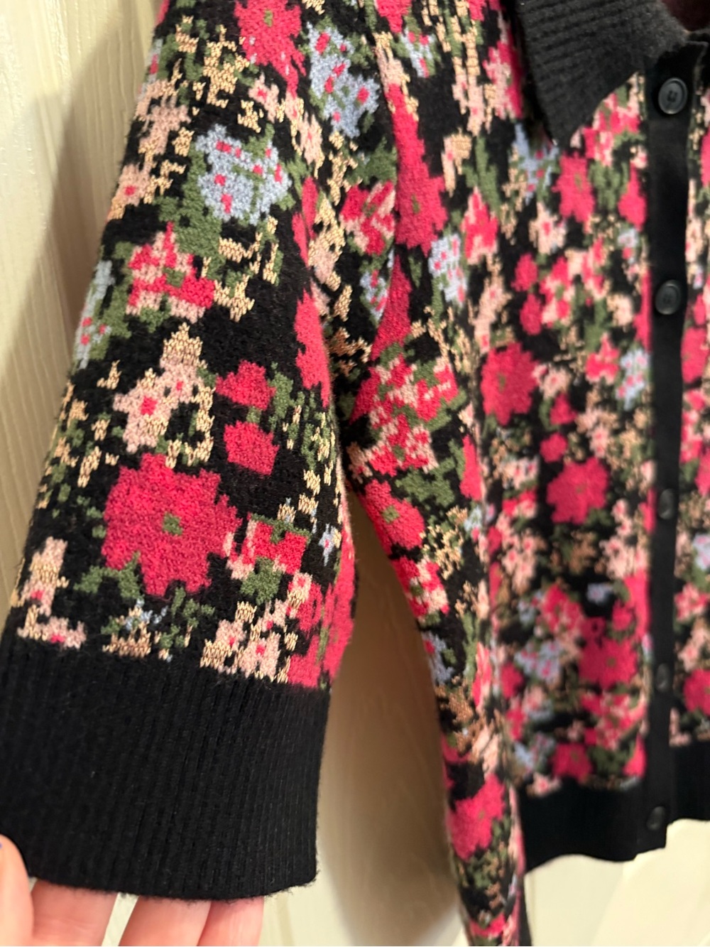Maeve by Anthropologie Black & Pink Floral Short-Sleeve Knit Cardigan - Picture 4 of 8